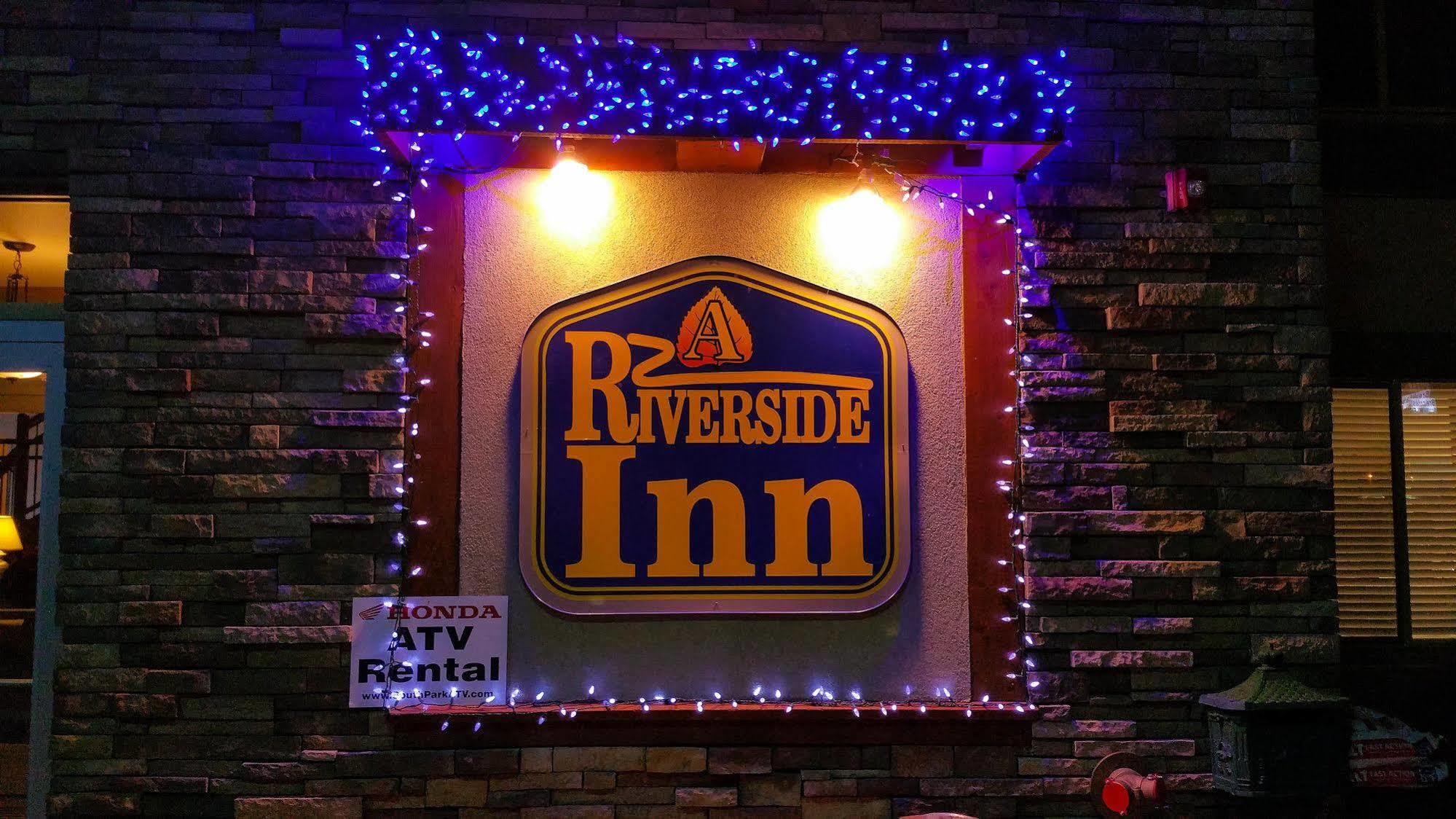 A Riverside Inn Travelodge By Wyndham Фэрплей Экстерьер фото